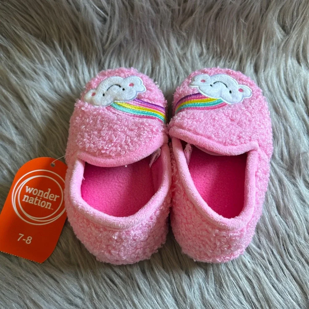 Wonder Nation Slippers Toddler Girls Size 7-8 Pink Fuzzy Rainbow Slip On Shoes